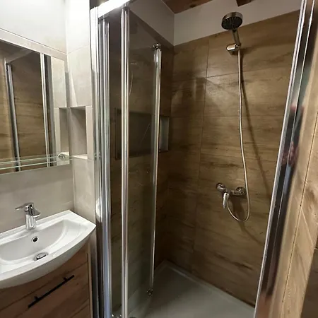 Nyaraló Nad Isagiem Łukta